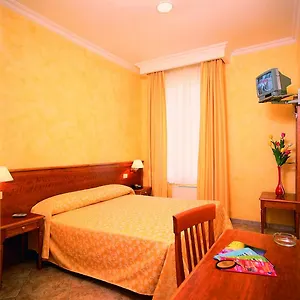 Kriss Hotel