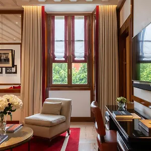 Hotel Portrait - Lungarno Collection