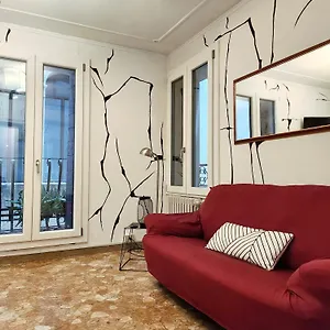 https://testa-doro.hotelslidodijesolo.com