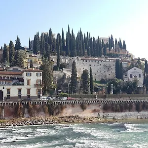 https://casa-giorgione-di-luca-paola.hotelinveneto.com