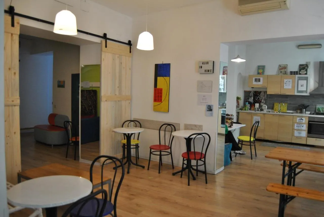 Balarm - Hostel And Bar Palermo